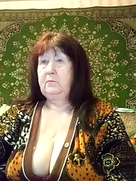 CrystalLime6411 online show from February 27, 2026, 9:15 pm