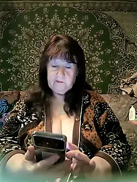 CrystalLime6411 online show from March 26, 2026, 4:01 pm