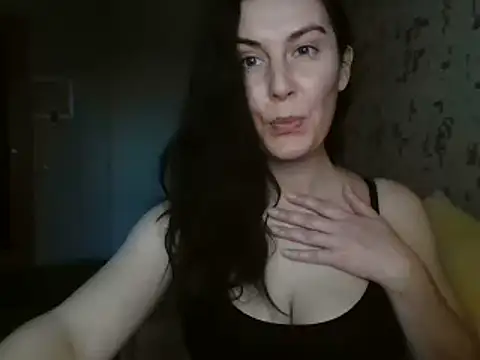 KatalinaQE online show from September 11, 2025, 1:22 pm