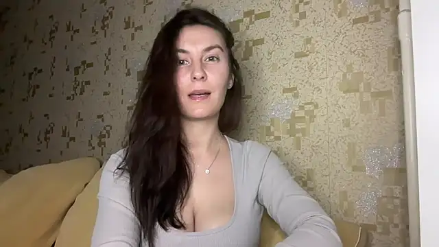 KatalinaQE online show from February 25, 2026, 7:34 pm