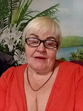 VioletSweet5566 online show from February 7, 2026, 6:28 am