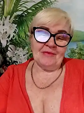 VioletSweet5566 online show from March 9, 2026, 1:48 pm