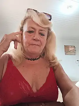 Snapshot of Belladama61 chatting on May 20, 2026, 11:16 am Belladama61 online show from May 20, 2026, 11:16 am