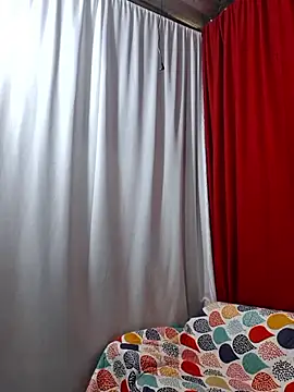 floresblancas online show from February 14, 2026, 11:18 am