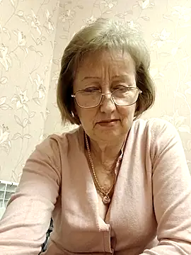 AlikaSwan5821 online show from February 23, 2026, 1:41 pm