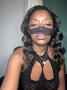  foreigntitts online show from October 16, 2025, 8:32 pm