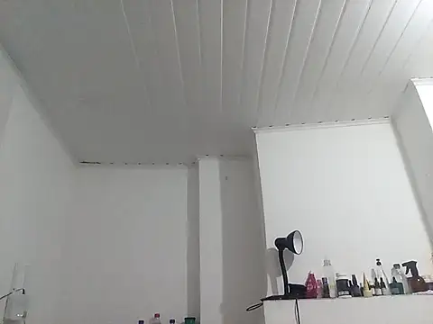 moreno25centimetro online show from September 29, 2025, 5:45 am