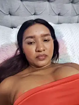 Snapshot of lunanigth chatting on April 1, 2026, 2:34 am lunanigth online show from April 1, 2026, 2:34 am