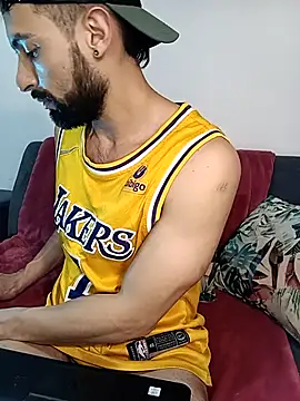 Snapshot of Enzo-wolf33 chatting on October 7, 2025, 1:25 am Enzo-wolf33 online show from October 7, 2025, 1:25 am