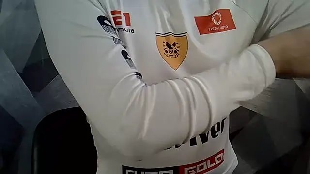 BritneyXKittensx online show from November 16, 2025, 4:18 am