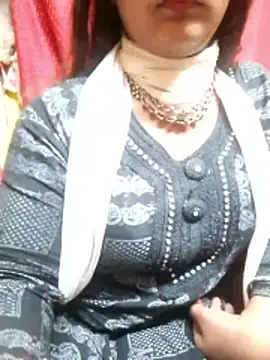 Babe Doll04 online show from November 9, 2025, 2:48 pm