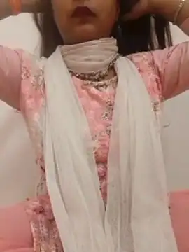 Babe Doll04 online show from June 3, 2026, 7:55 am