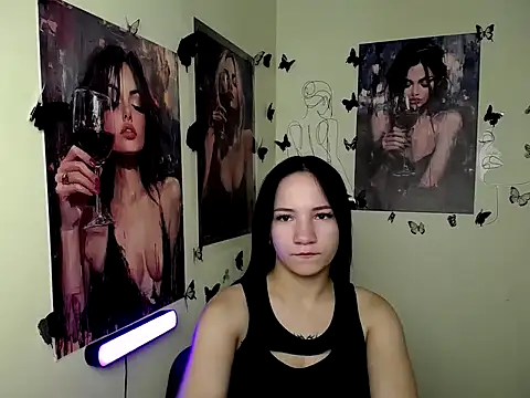 Em7MaA online show from September 25, 2025, 12:09 pm