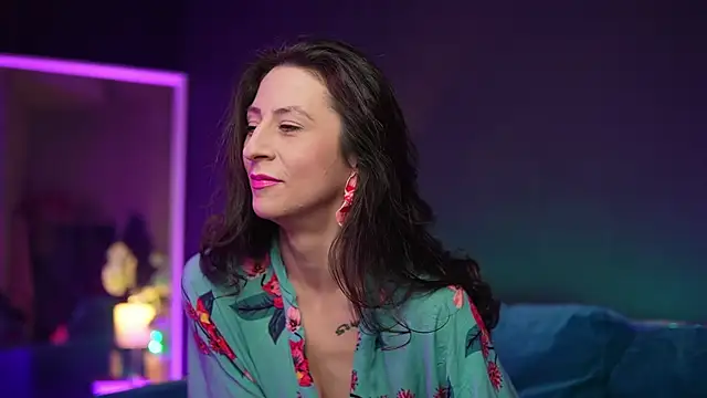 Snapshot of RubyRosa chatting on January 16, 2026, 11:42 pm RubyRosa online show from January 16, 2026, 11:42 pm