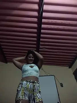 afroditaligh online show from November 11, 2025, 2:17 pm