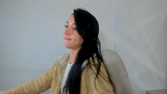 Snapshot of Amy_Kobold3 chatting on July 16, 2026, 3:45 am Amy Kobold3 online show from July 16, 2026, 3:45 am