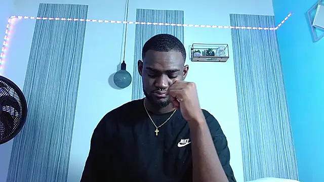 eebony stallion online show from October 29, 2025, 3:20 am