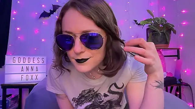 Snapshot of mistressannafoxx chatting on January 9, 2026, 10:11 pm mistressannafoxx online show from January 9, 2026, 10:11 pm
