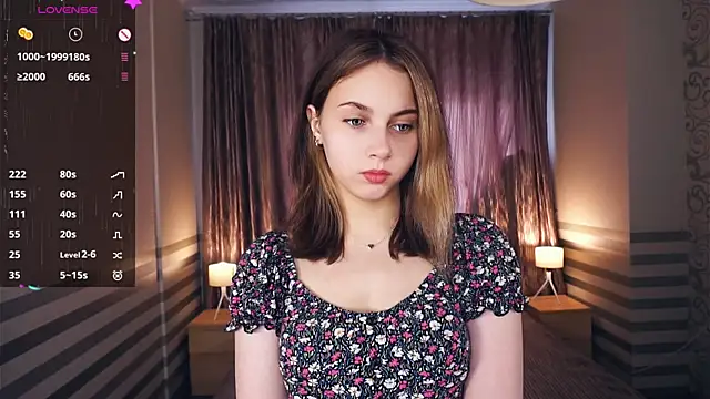 Snapshot of NylaNadler chatting on October 4, 2025, 6:11 am NylaNadler online show from October 4, 2025, 6:11 am