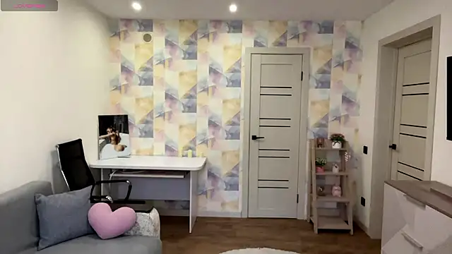 Snapshot of NylaNadler chatting on February 27, 2026, 6:02 am NylaNadler online show from February 27, 2026, 6:02 am