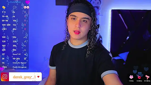 derek greyy  online show from April 7, 2026, 9:37 pm