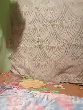 Snapshot of hotmomma8 chatting on September 23, 2025, 12:41 pm hotmomma8 online show from September 23, 2025, 12:41 pm