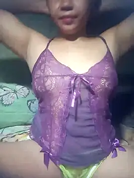 Snapshot of hotmomma8 chatting on October 9, 2025, 5:49 am hotmomma8 online show from October 9, 2025, 5:49 am