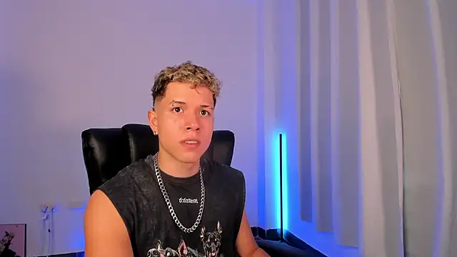 nathan blake online show from November 25, 2025, 7:47 pm