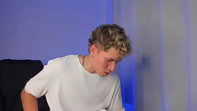 nathan blake online show from December 17, 2025, 7:20 pm