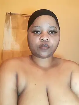 PRINCESSEMELXX93 online show from September 27, 2025, 3:22 am