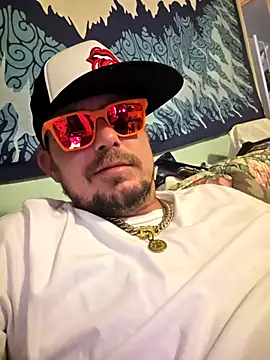 kdaddyj online show from June 1, 2026, 12:56 am