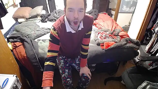 womenhateme69 online show from November 27, 2025, 9:00 am