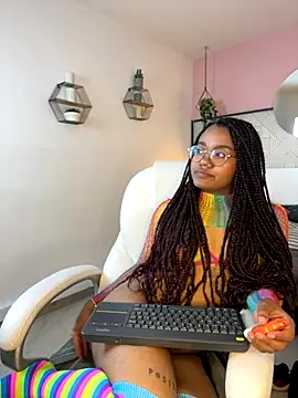 Snapshot of Terry_ebony chatting on October 24, 2025, 5:15 am Terry ebony online show from October 24, 2025, 5:15 am