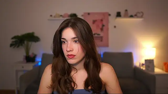 kissie cat online show from April 29, 2026, 12:53 pm