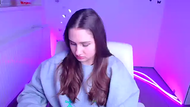 Stefanie Sweet online show from January 13, 2026, 12:32 pm