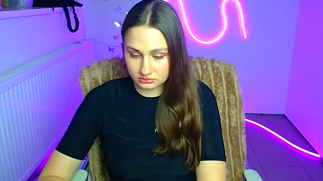 Stefanie Sweet online show from March 11, 2026, 12:33 pm