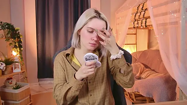 BethanyCloud online show from March 3, 2026, 5:35 am