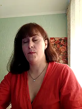 Snapshot of Amandda_ chatting on May 7, 2026, 1:49 pm Amandda online show from May 7, 2026, 1:49 pm