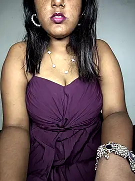 Snapshot of Cute_mikii chatting on February 1, 2026, 9:41 am Cute mikii online show from February 1, 2026, 9:41 am