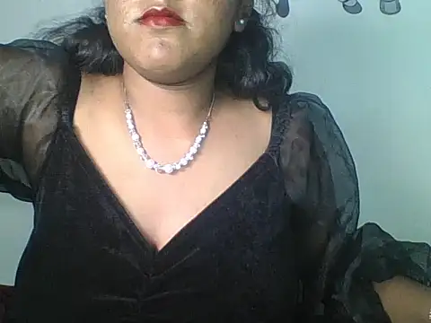 Snapshot of Cute_mikii chatting on March 25, 2026, 6:47 pm Cute mikii online show from March 25, 2026, 6:47 pm