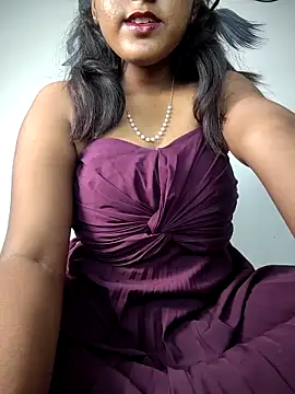 Snapshot of Cute_mikii chatting on April 5, 2026, 7:27 am Cute mikii online show from April 5, 2026, 7:27 am