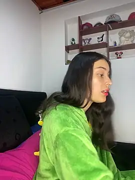 hotwife26 online show from April 14, 2026, 12:38 am