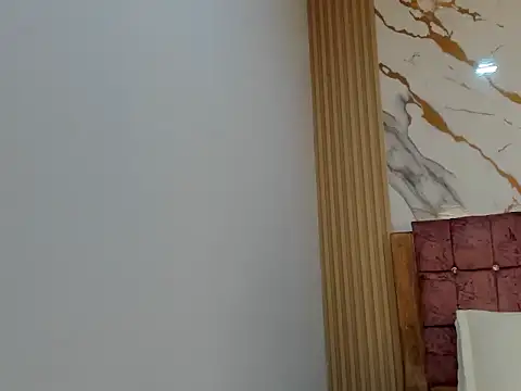 Snapshot of Saloome_miller chatting on April 11, 2026, 9:19 pm Saloome miller online show from April 11, 2026, 9:19 pm