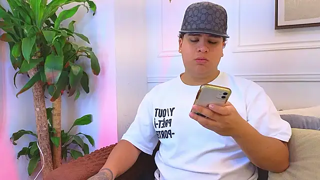 Naim Bennetsex online show from March 19, 2026, 5:39 pm