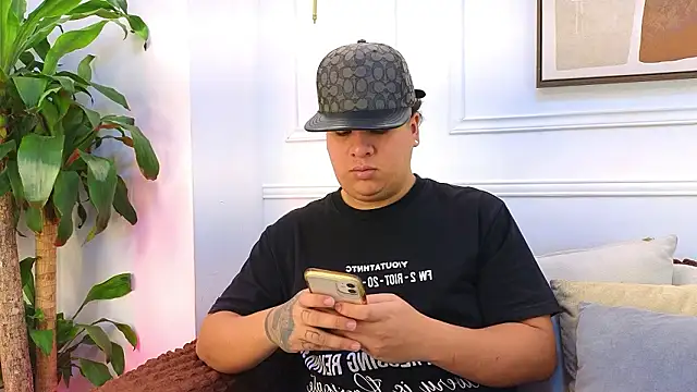 Naim Bennetsex online show from March 20, 2026, 6:57 pm