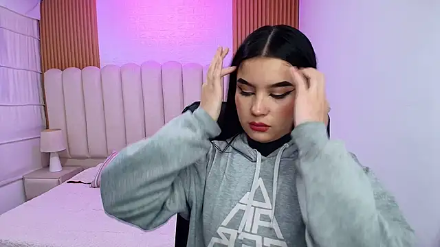 Natalie loffreda online show from March 21, 2026, 12:32 pm