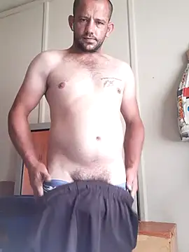 Snapshot of Lekewarmele chatting on October 28, 2025, 11:36 am Lekewarmele online show from October 28, 2025, 11:36 am