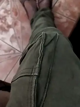 broskies777 online show from November 7, 2025, 10:04 am