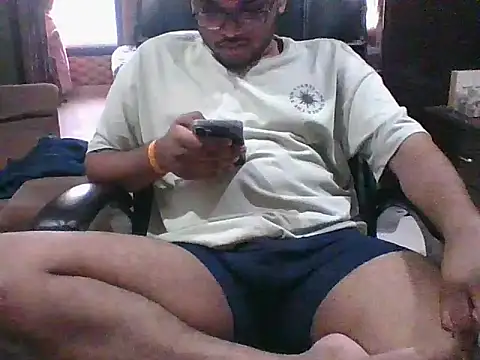 Snapshot of dream32222 chatting on June 30, 2026, 4:57 am dream32222 online show from June 30, 2026, 4:57 am