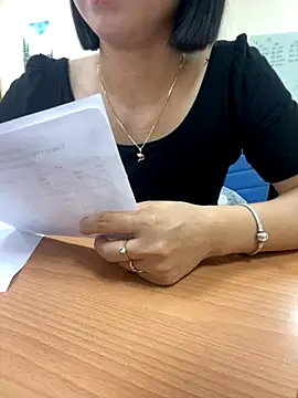 Snapshot of -NhaKy22 chatting on September 10, 2025, 1:05 am -NhaKy22 online show from September 10, 2025, 1:05 am